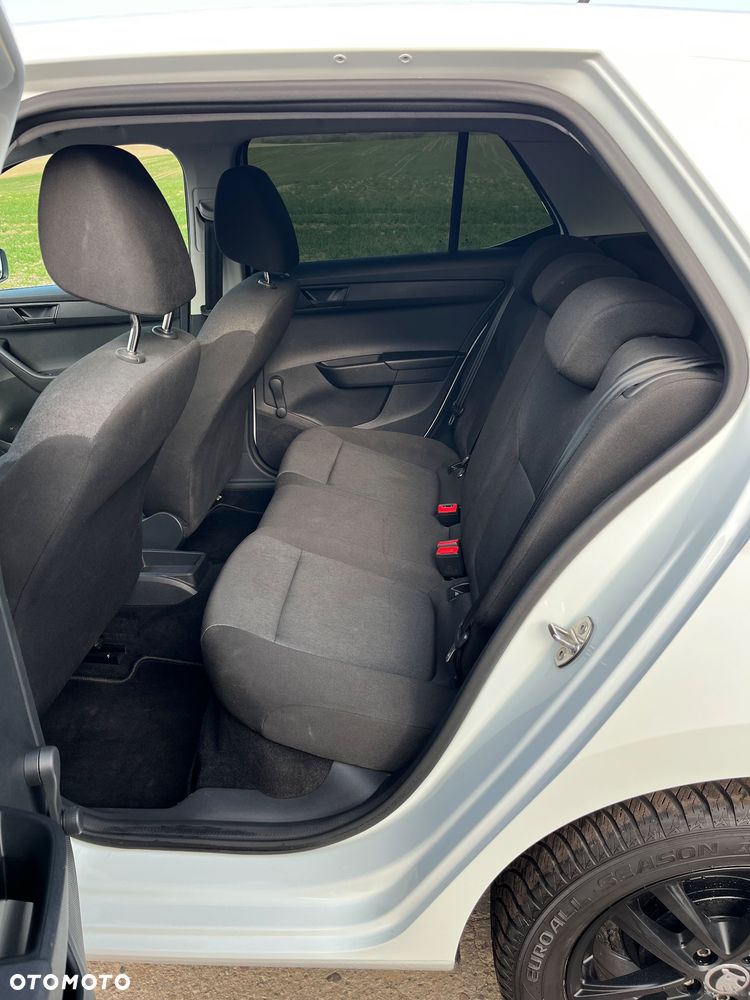 Skoda Fabia 1.0 MPI Ambition - 10