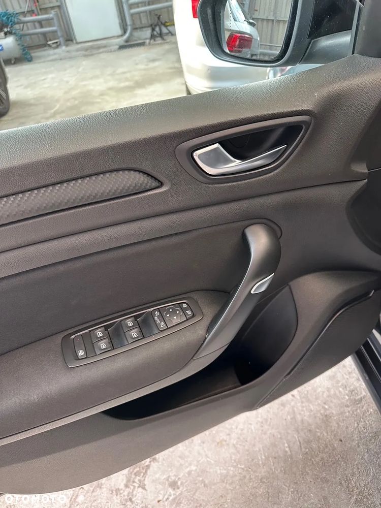 Renault Megane 1.3 TCe FAP Intens EDC - 10