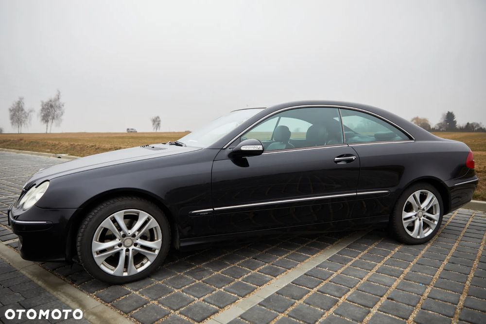 Mercedes-Benz CLK - 3