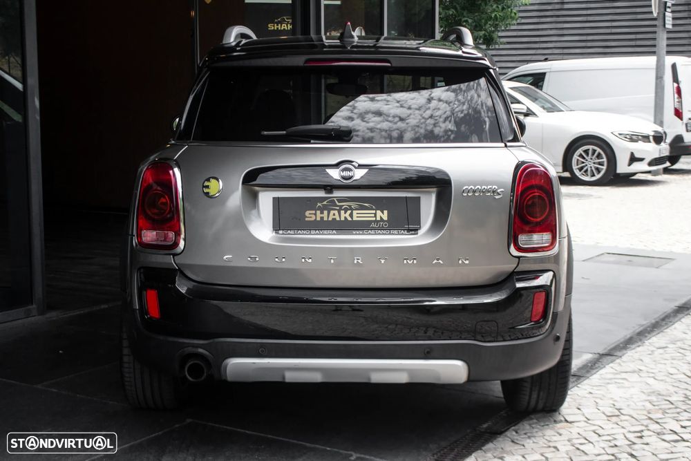 MINI Countryman Cooper SE ALL4 Auto - 10