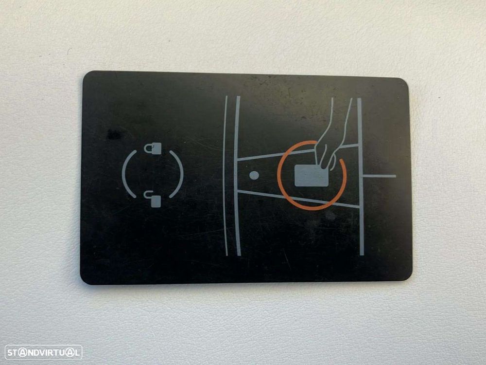 Tesla Model 3 Performance Dual Motor AWD - 18