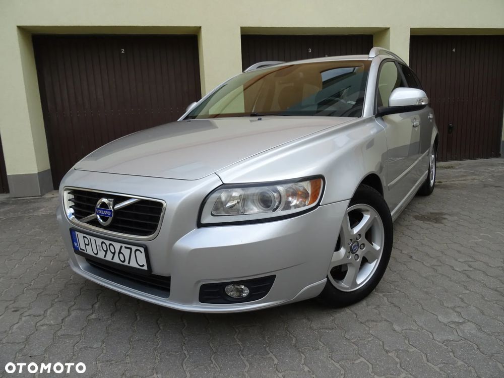 Volvo V50 DPF DRIVe Momentum - 18