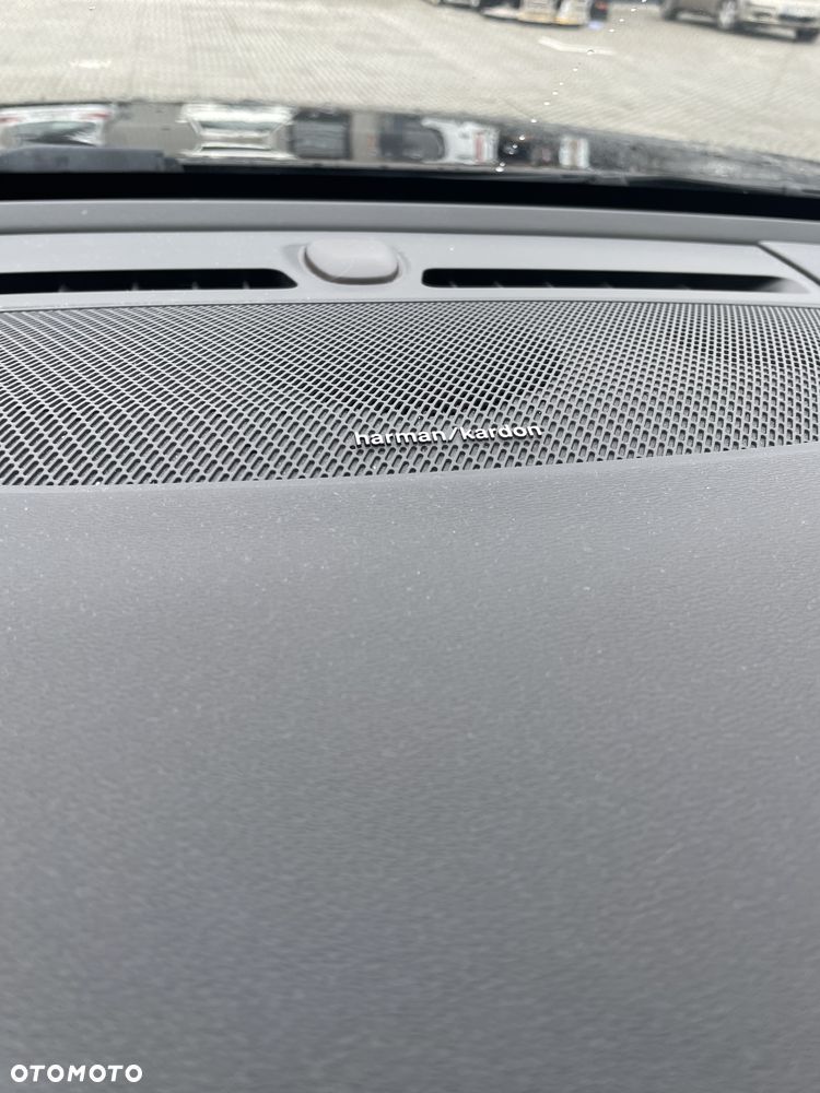 Volvo XC 40 D3 Momentum - 22