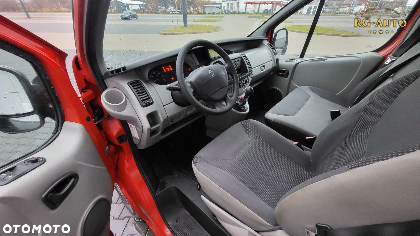 Renault Trafic L2H2 - 32
