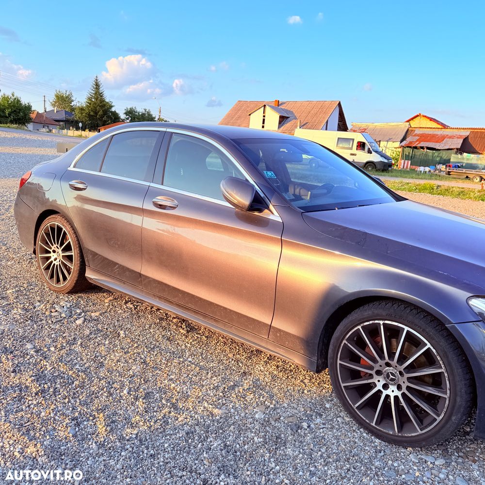 Mercedes-Benz C 220 d 9G-TRONIC AMG Line - 2
