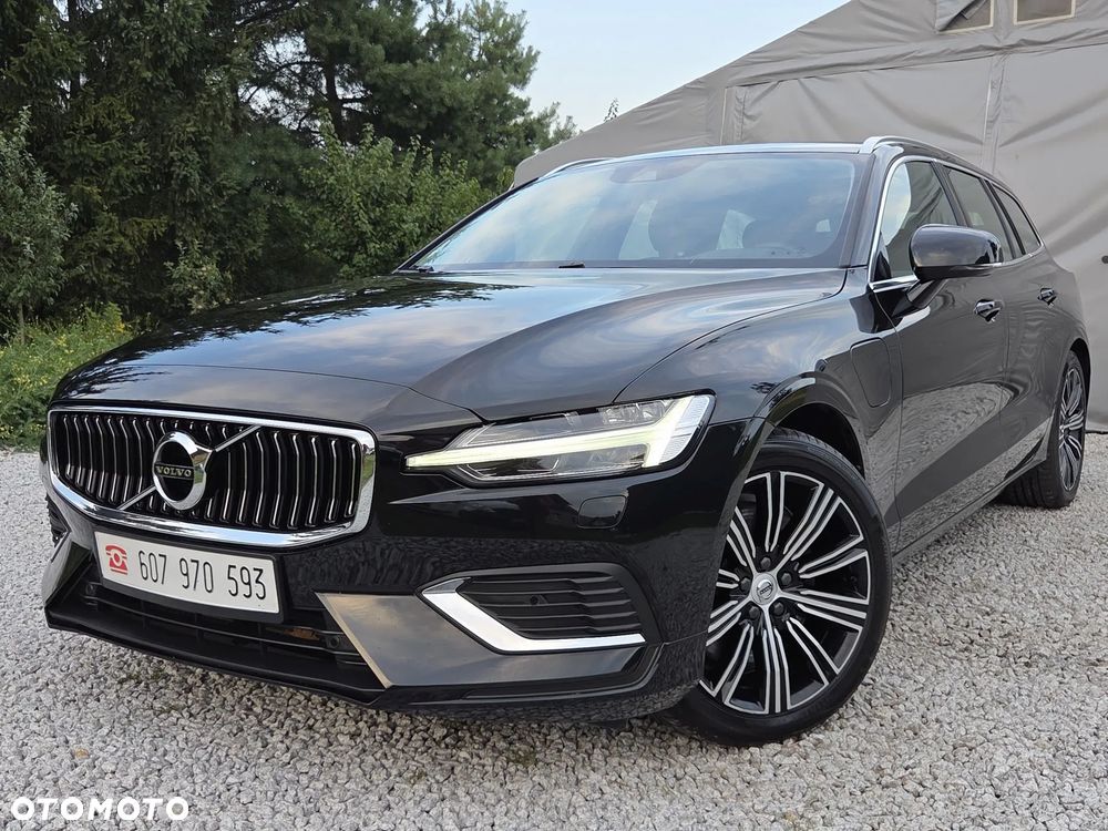 Volvo V60 T6 AWD Recharge Geartronic Inscription Expression - 1
