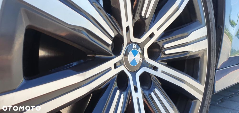 BMW Seria 3 320d xDrive - 10