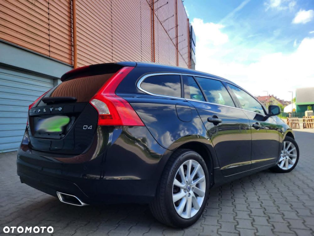 Volvo V60 D4 Drive-E Summum - 17