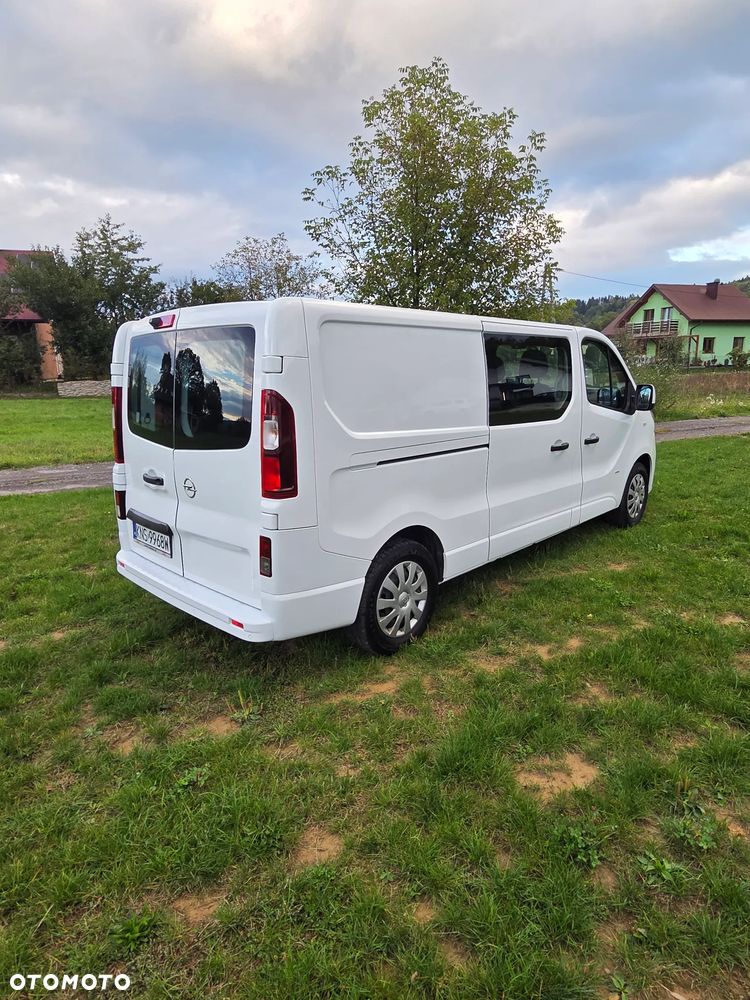 Opel Vivaro - 6