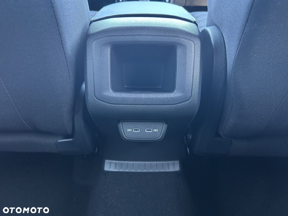 Volkswagen T-Cross - 26