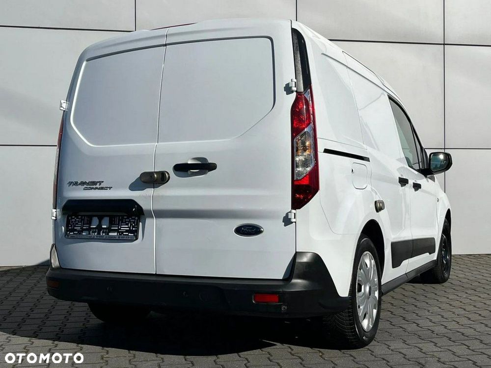 Ford Transit Connect - 8