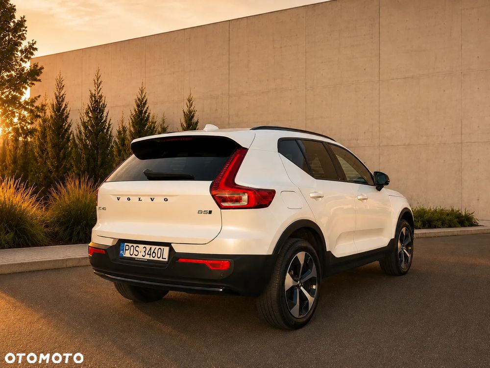 Volvo XC 40 B5 B AWD Ultimate Dark - 6