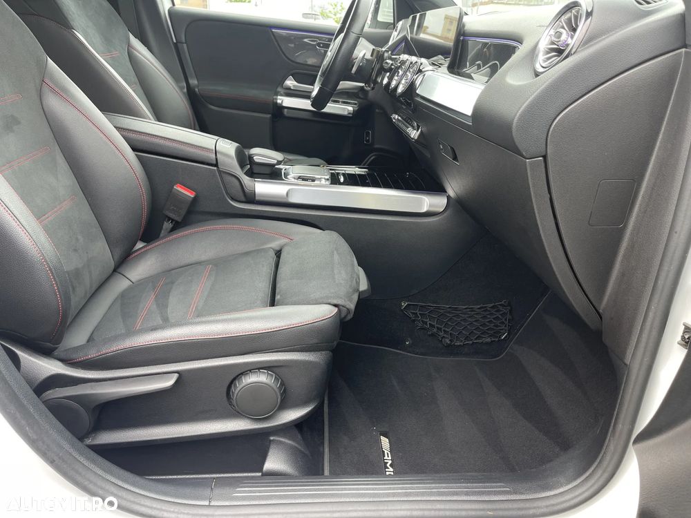 Mercedes-Benz GLB 250 4MATIC 8G-DCT AMG Line - 28