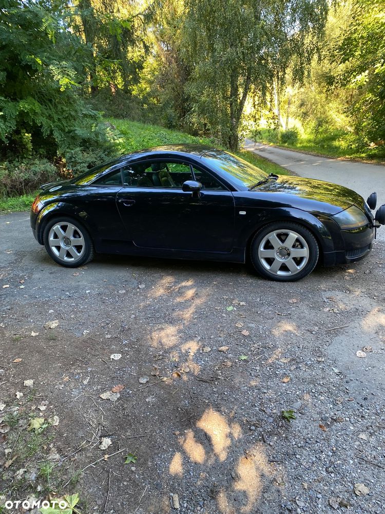 Audi TT Coupé - 4