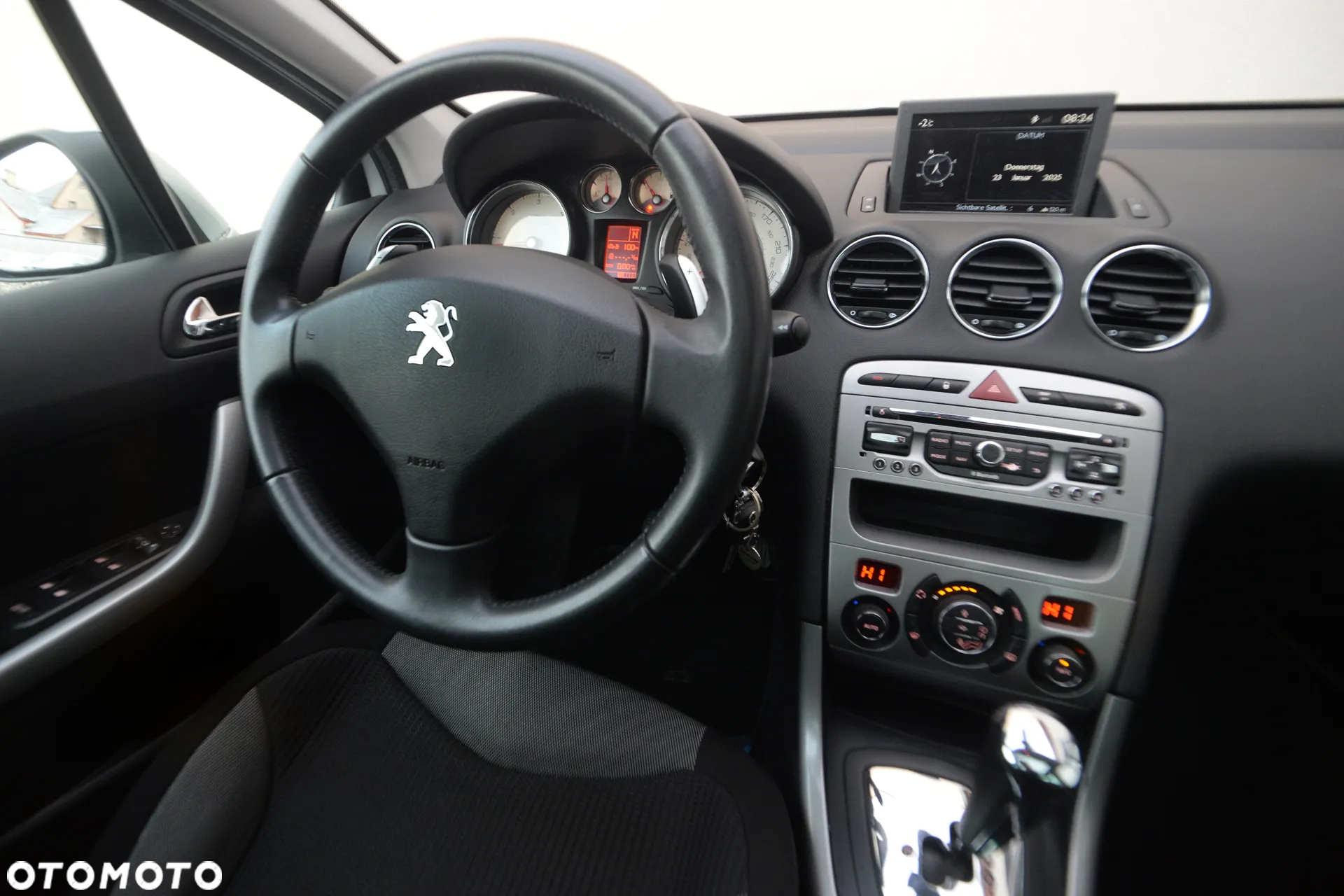 Peugeot 308 SW BlueHDi 120 EAT6 Stop & Start Active Business-Paket - 29