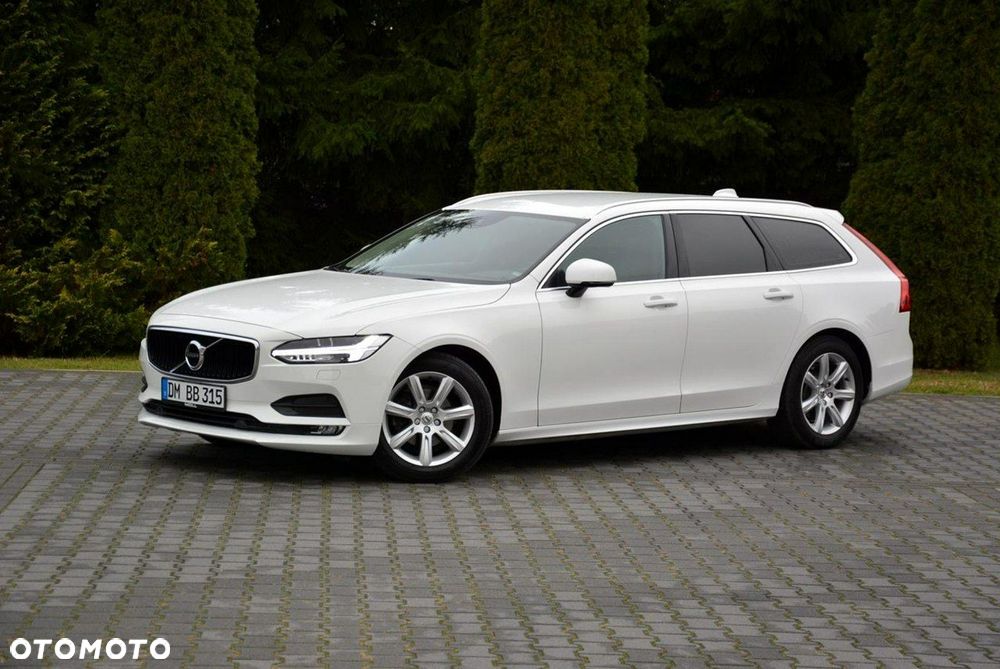 Volvo V90 D3 Momentum Pro - 3