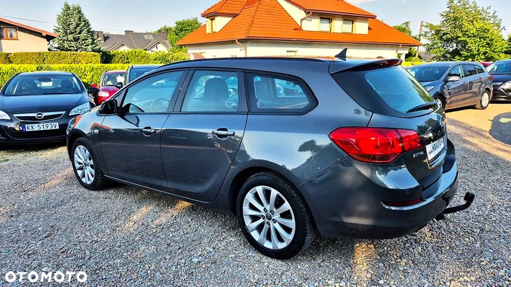Opel Astra 1.4 T Cosmo S&S - 15