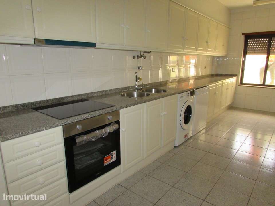 Apartamento T3 S. Vitor, Braga - Grande imagem: 4/31