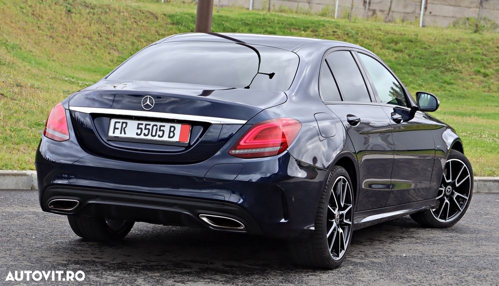 Mercedes-Benz C 300 e 9G-TRONIC AMG Line - 15
