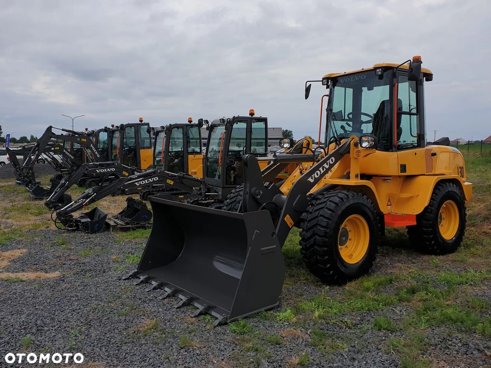 Volvo L30H L30 L35H ŁADOWARKA KOŁOWA KOMPAKTOWA SZYBKOZŁĄCZE HYDRAULICZNE - 1