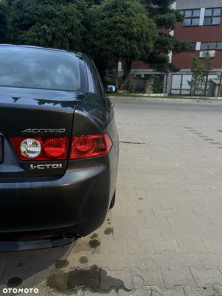Honda Accord 2.2i-CTDi Sport - 8