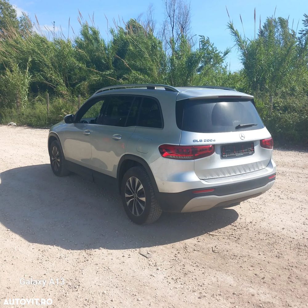 Mercedes-Benz GLB 200 d 8G-DCT - 10