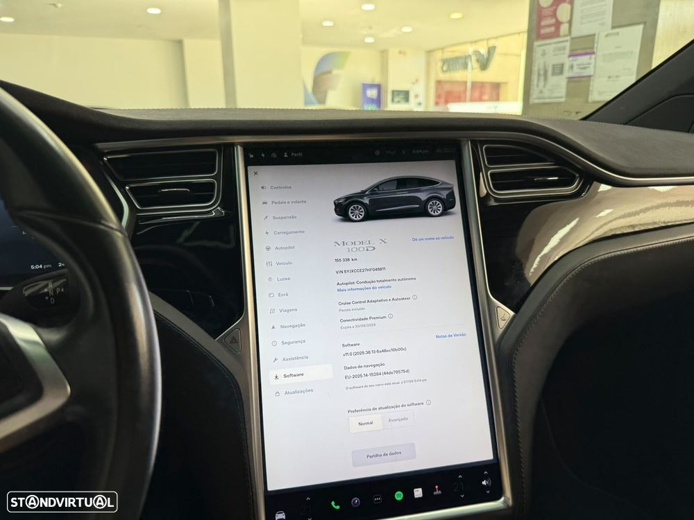 Tesla Model X 100D - 29