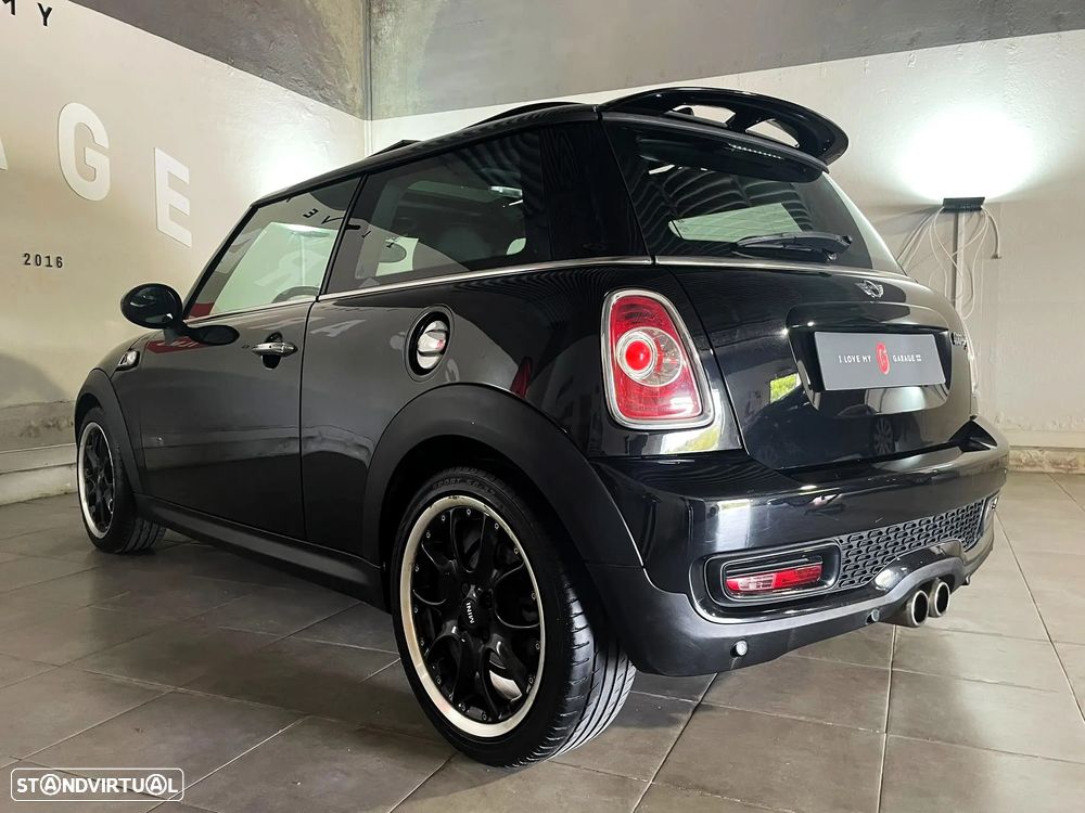 MINI 3 Portas - 22