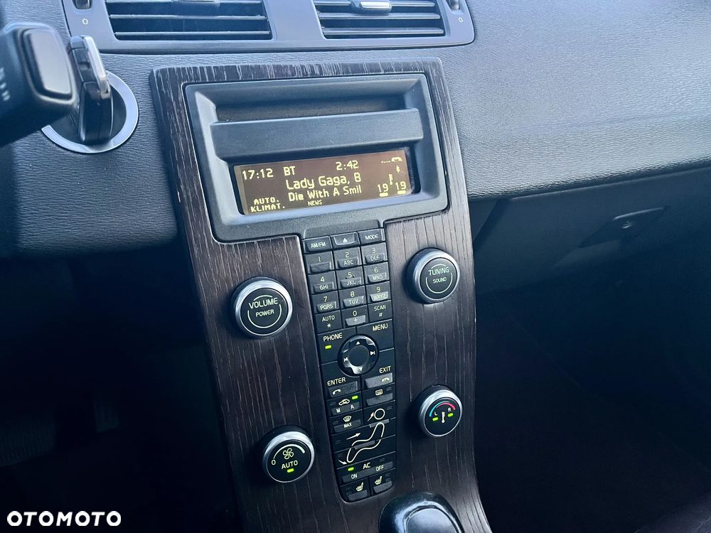 Volvo C70 D4 Summum - 13