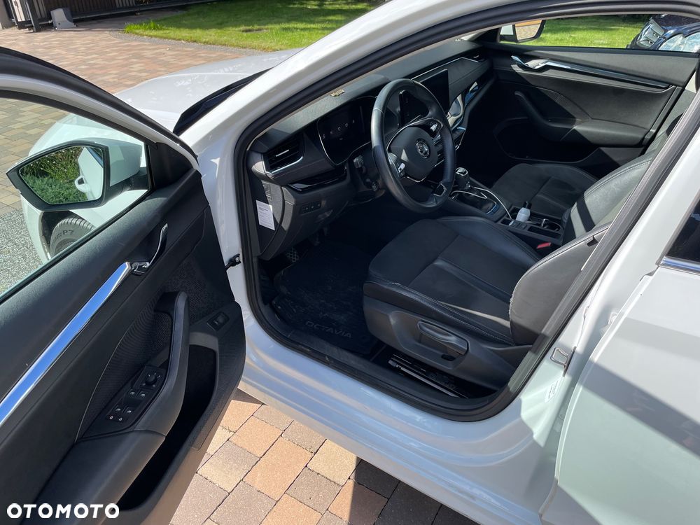Skoda Octavia 1.5 TSI ACT Business - 8