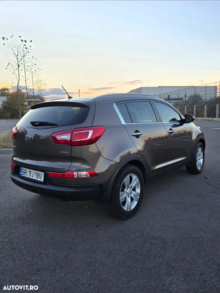 Kia Sportage 2.0 CRDI 4WD Vision - 3