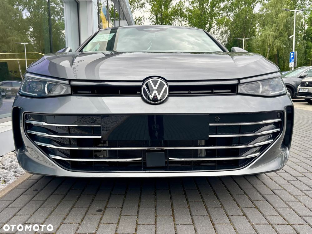 Volkswagen Passat Variant 1.5 TSI ACT mHEV Elegance DSG - 9