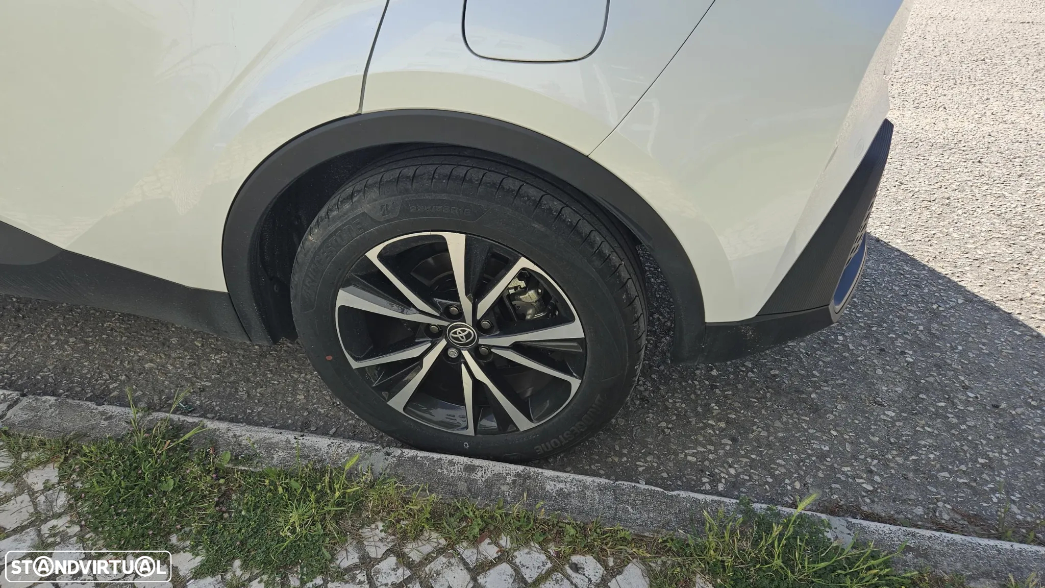 Toyota C-HR 1.8 Hybrid Square Collection - 14