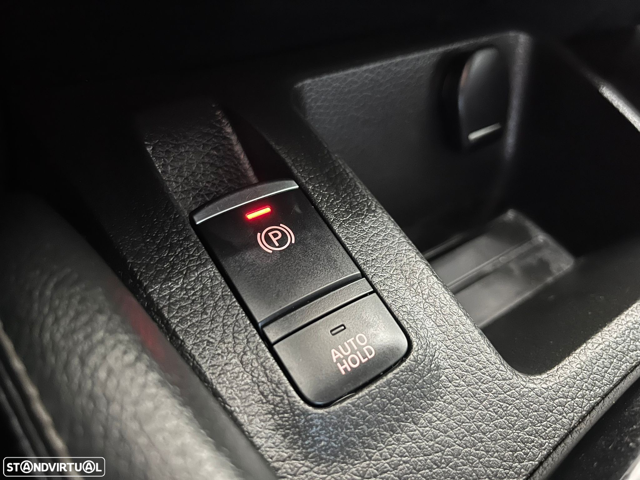 Nissan Qashqai 1.5 dCi N-Connecta - 23
