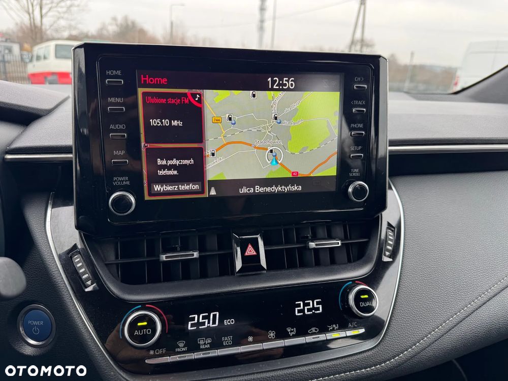 Toyota Corolla 1.8 Hybrid Comfort - 11