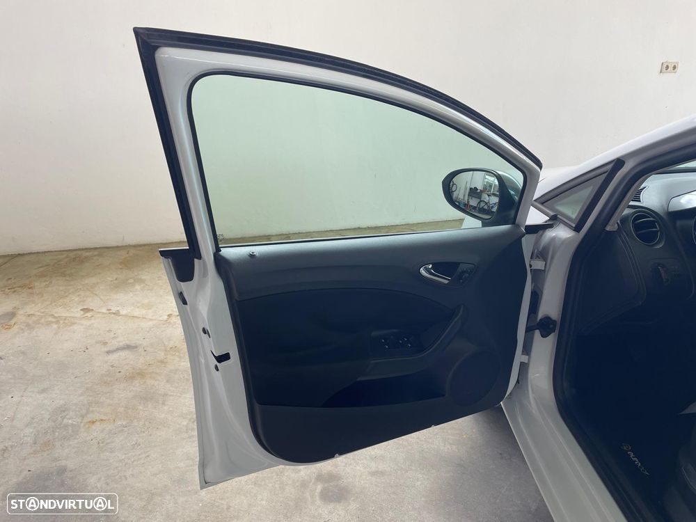 SEAT Ibiza 1.4 TSI ACT FR - 16