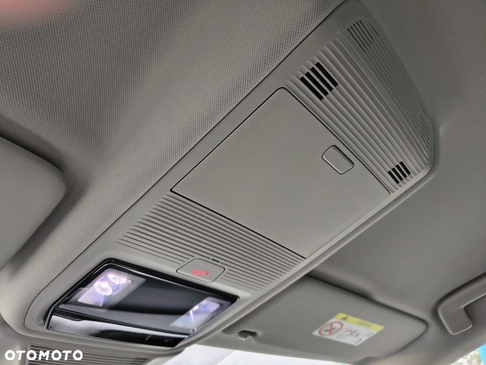 Skoda Octavia 2.0 TDI Selection DSG - 26