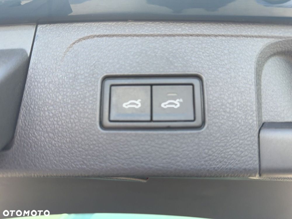 Volkswagen Passat Variant - 17