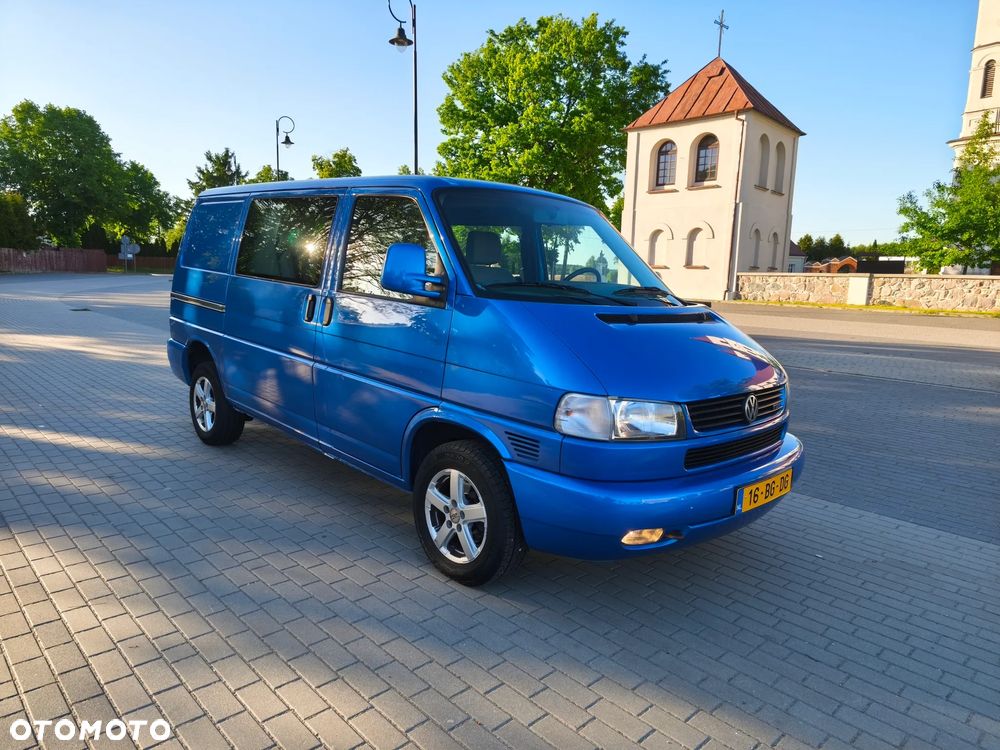 Volkswagen Transporter - 2