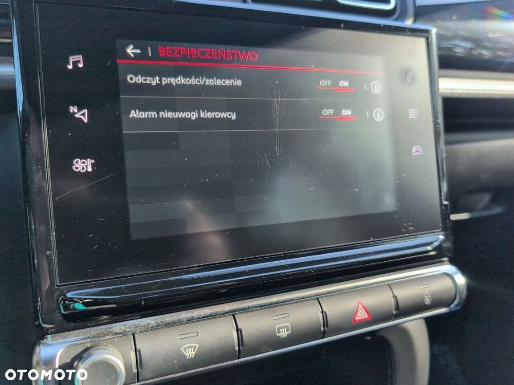 Citroën C3 1.2 PureTech Max EAT6 - 24