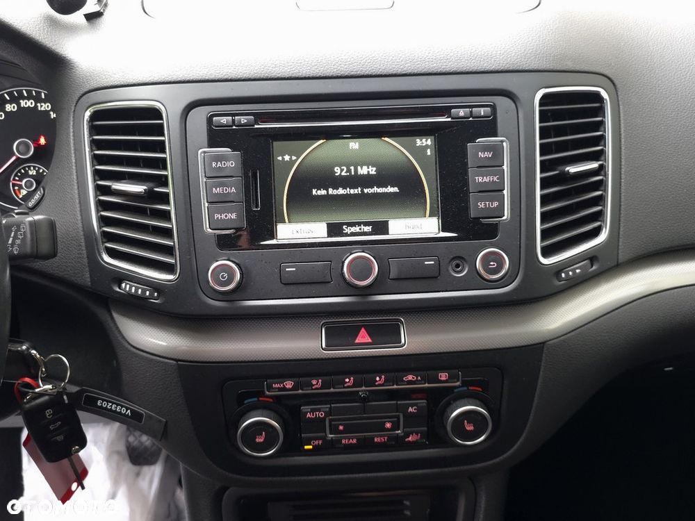 Volkswagen Sharan 2.0 TDI Comfortline - 16