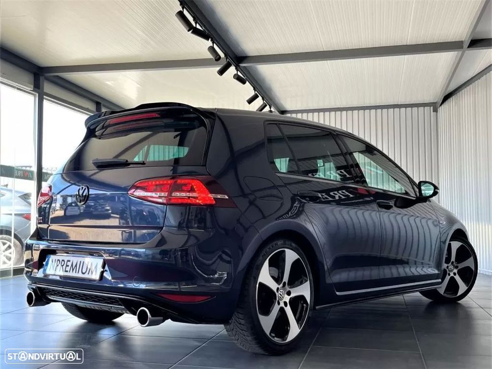 VW Golf 2.0 TSi GTi DSG - 17
