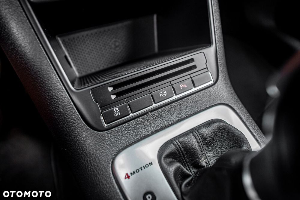 Volkswagen Tiguan 2.0 TSI 4Motion (BlueMotion Technology) DSG Highline - 33