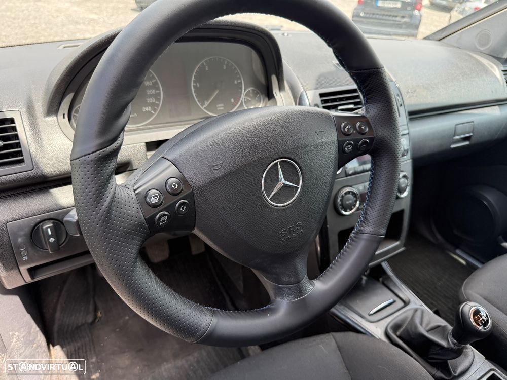 Mercedes-Benz A 180 CDI Avantgarde - 11