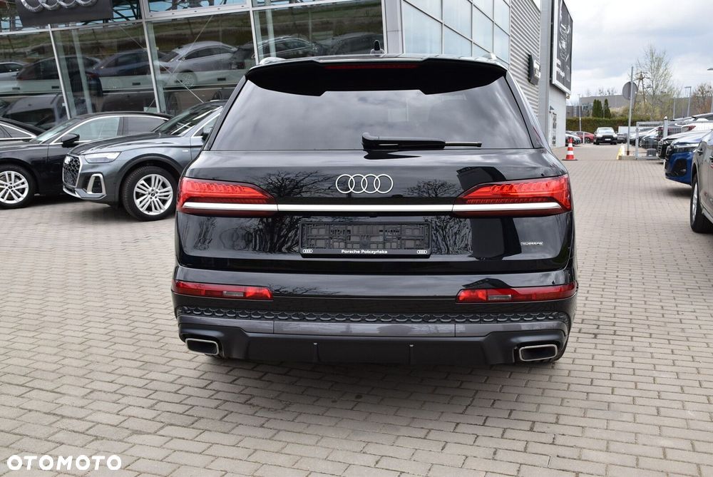 Audi Q7 - 5