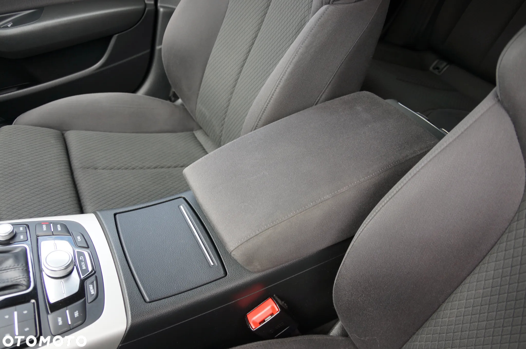 Audi A6 2.0 TDI Quattro S tronic - 23