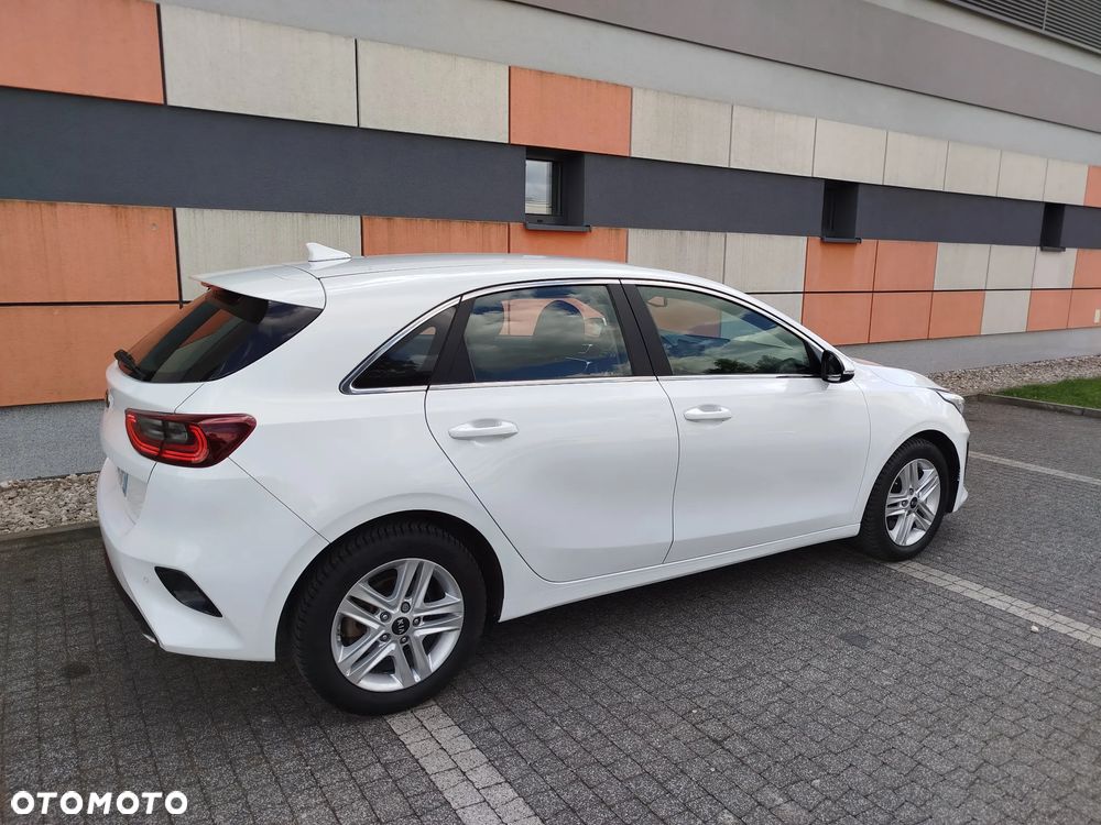 Kia Ceed 1.0 T-GDI ISG Platinum Edition - 4