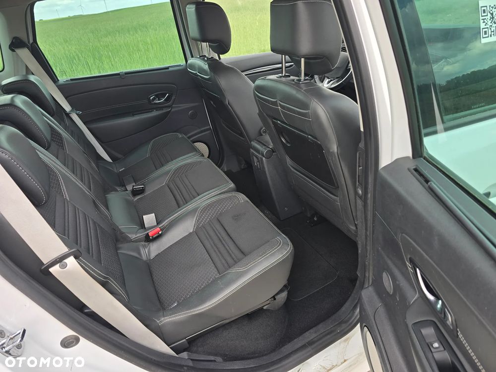 Renault Scenic Energy dCi 130 S&S Bose Edition - 10
