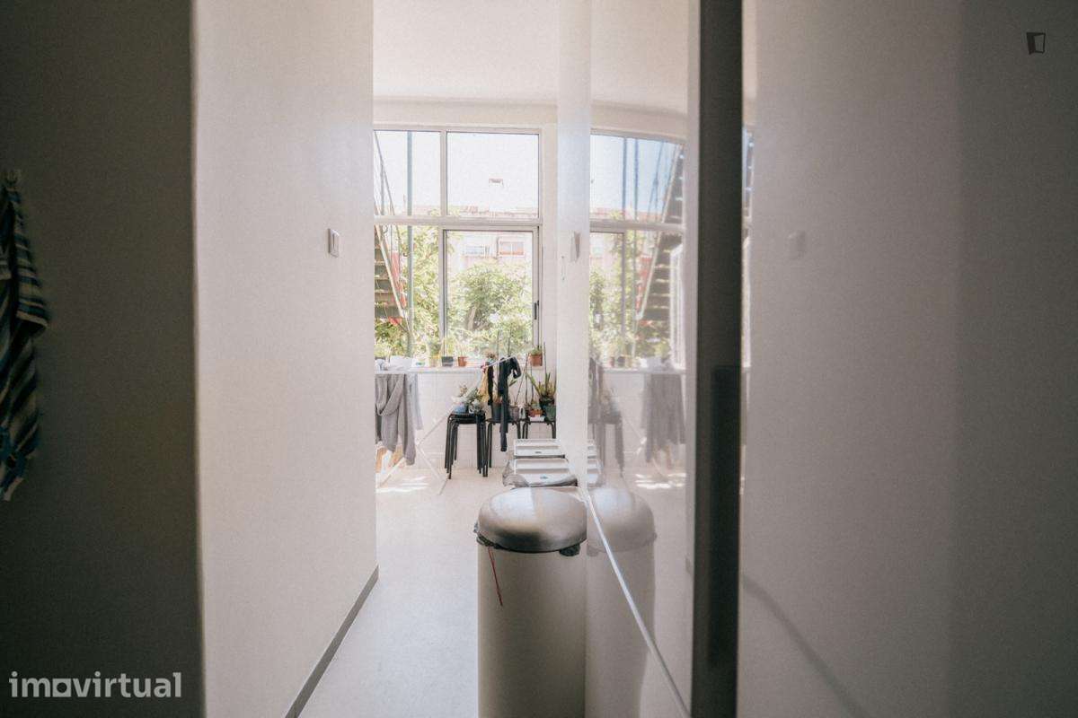 Quarto - localizado em Alcântara Lisbon - Grande imagem: 4/26