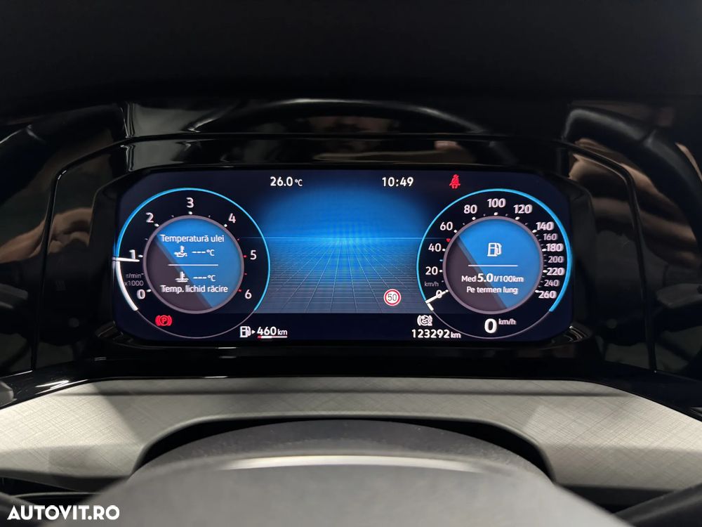 Volkswagen Golf 2.0 TDI SCR Life - 12